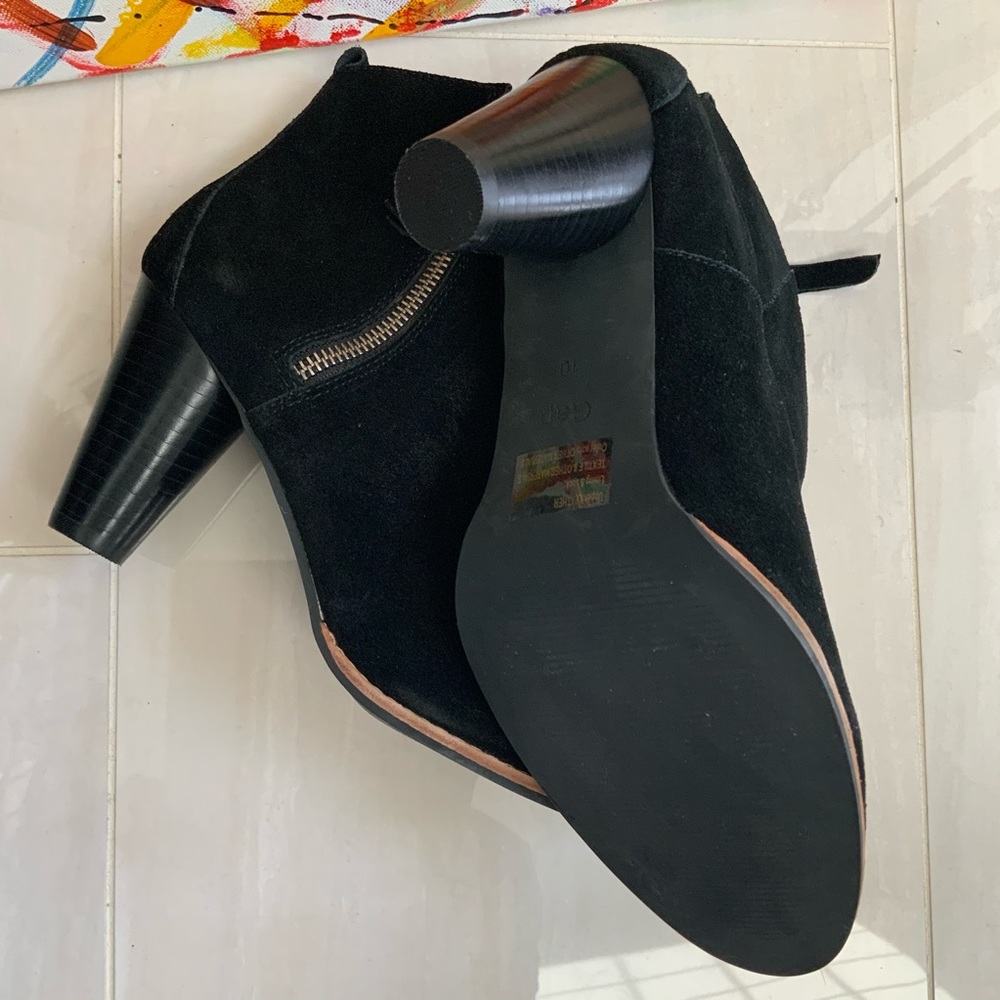 GAP Black Leather Ankle Bootie Size 10 - Picture 4 of 7